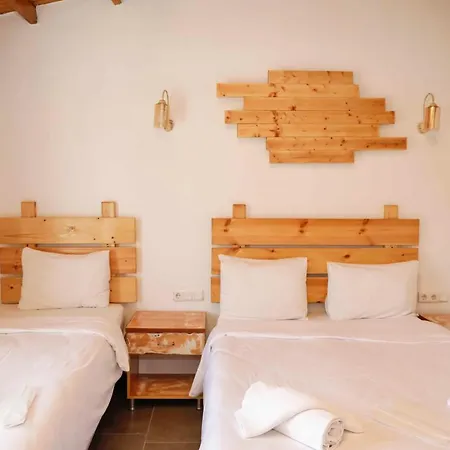 Teos Ormanci Tatil Koyu אתר נופש