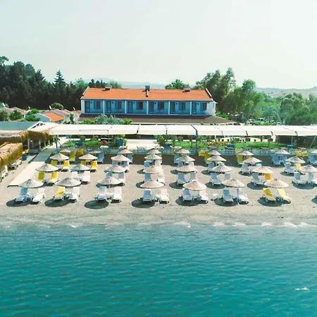 Teos Ormanci Tatil Koyu 3* Seferihisar