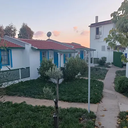 אתר נופש Teos Ormanci Tatil Koyu ספריהיסאר