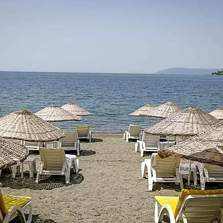 Teos Ormanci Tatil Koyu 3* Seferihisar