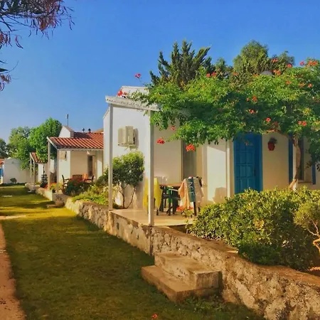 Teos Ormanci Tatil Koyu Rezort