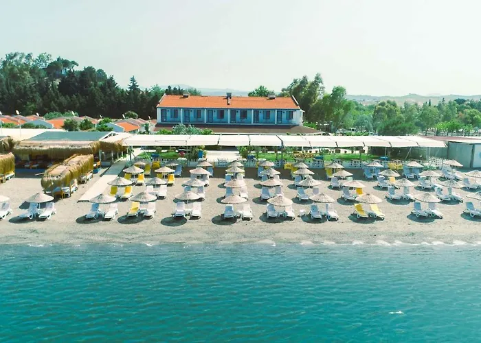 Teos Ormanci Tatil Koyu 3* ספריהיסאר