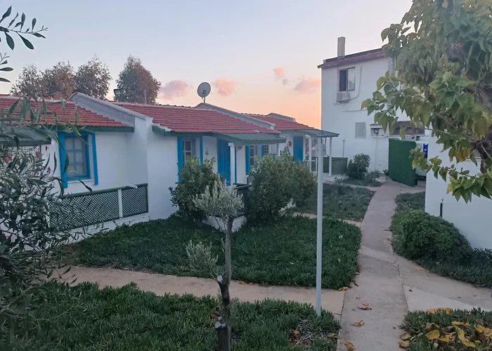 אתר נופש Teos Ormanci Tatil Koyu ספריהיסאר